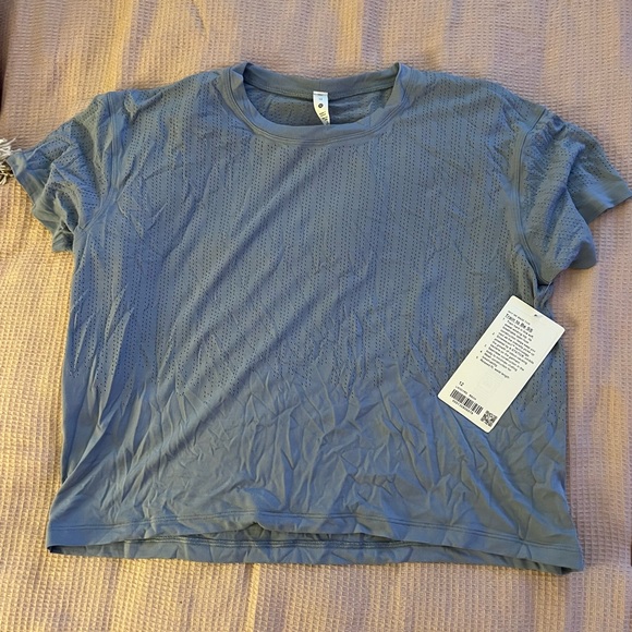 lululemon athletica Tops - Train to be Lululemon short sleeve